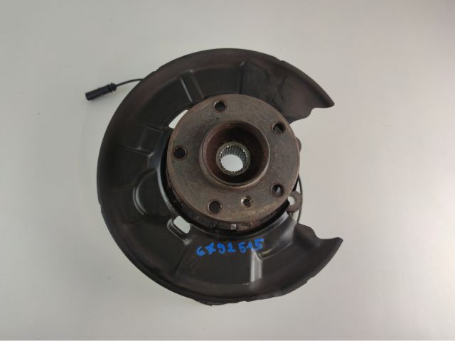 bontott BMW 1 Bal hátsó Csonkállvány Kerékaggyal