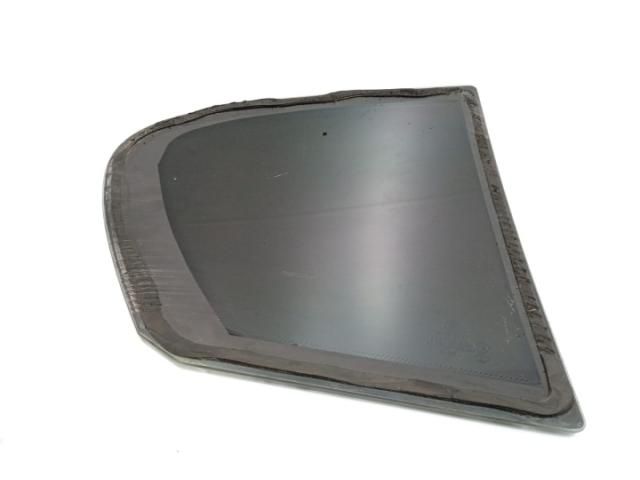 bontott BMW 1 Bal hátsó Fixüveg (Ajtóban)