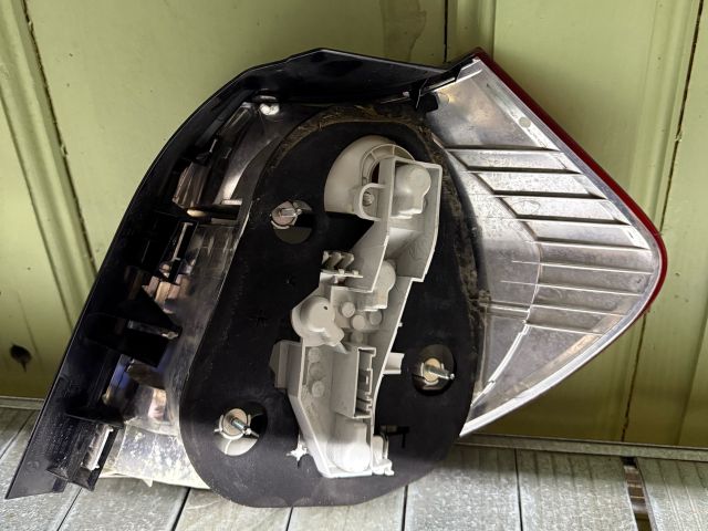 bontott BMW 1 Bal Hátsó Lámpa