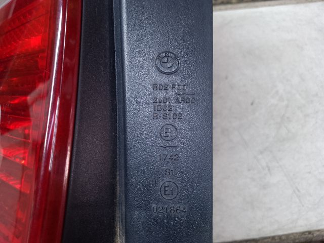 bontott BMW 1 Bal Hátsó Lámpa