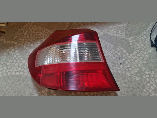 bontott BMW 1 Bal Hátsó Lámpa