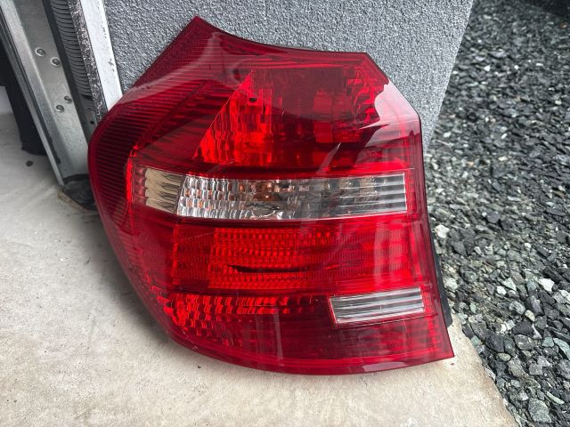 bontott BMW 1 Bal Hátsó Lámpa