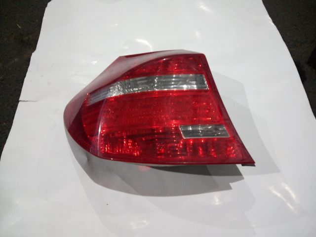 bontott BMW 1 Bal Hátsó Lámpa