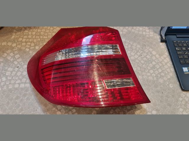 bontott BMW 1 Bal Hátsó Lámpa