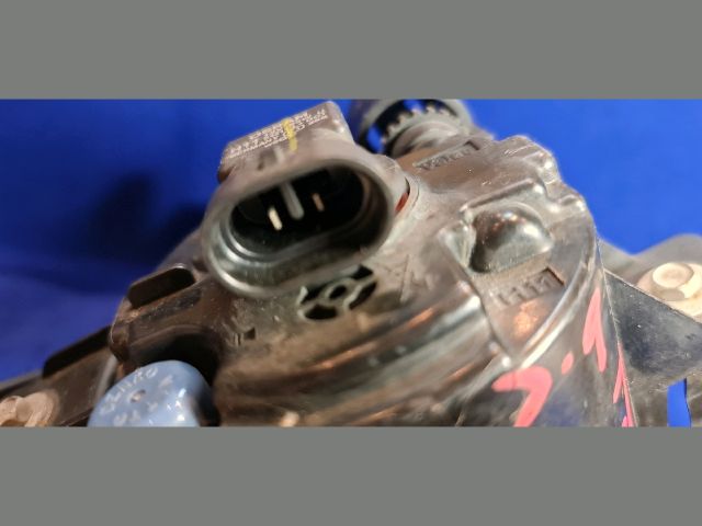 bontott BMW 1 Bal Ködfényszóró