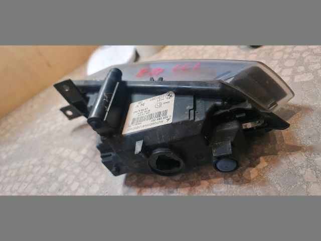 bontott BMW 1 Bal Ködfényszóró