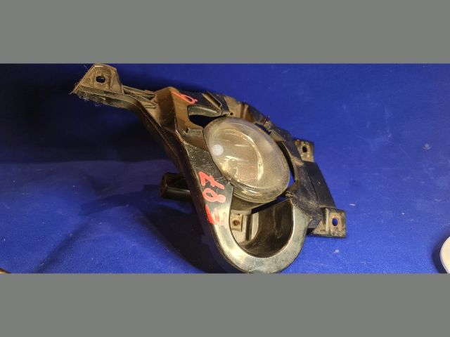 bontott BMW 1 Bal Ködfényszóró