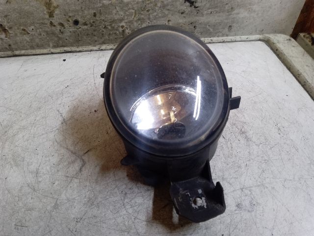 bontott BMW 1 Bal Ködfényszóró