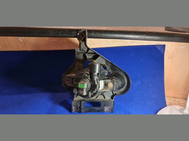 bontott BMW 1 Bal Ködfényszóró