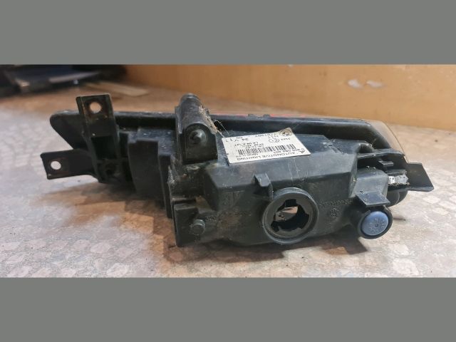 bontott BMW 1 Bal Ködfényszóró