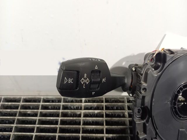 bontott BMW 1 Bal Kormánykapcsoló Irányjelző