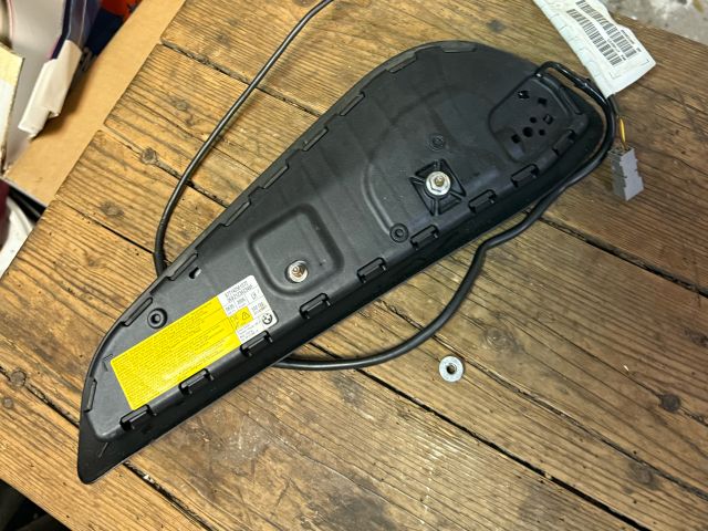 bontott BMW 1 Bal Oldallégzsák