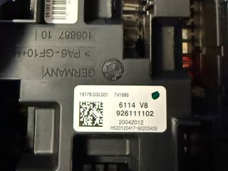 bontott BMW 1 Biztosítéktábla Csomagtér