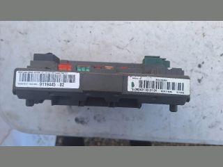 bontott BMW 1 Biztosítéktábla Utastér