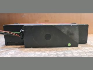 bontott BMW 1 CD / DVD Tár