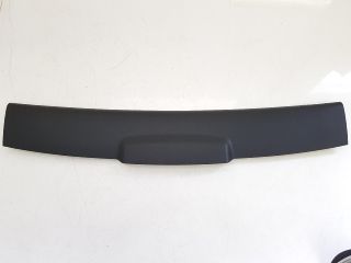 bontott BMW 1 Csomagtérajtó Burkolat Felső