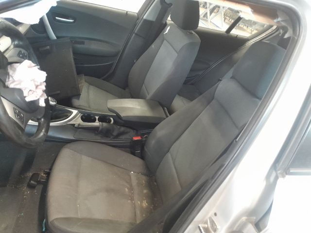 bontott BMW 1 Csomagtérajtó Burkolat Felső