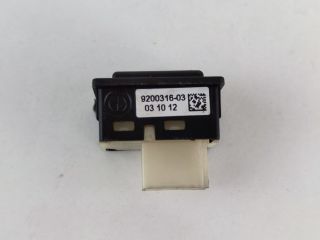 bontott BMW 1 Csomagtérajtó Kapcsoló