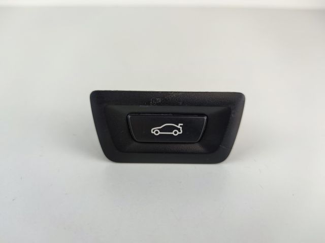 bontott BMW 1 Csomagtérajtó Kapcsoló