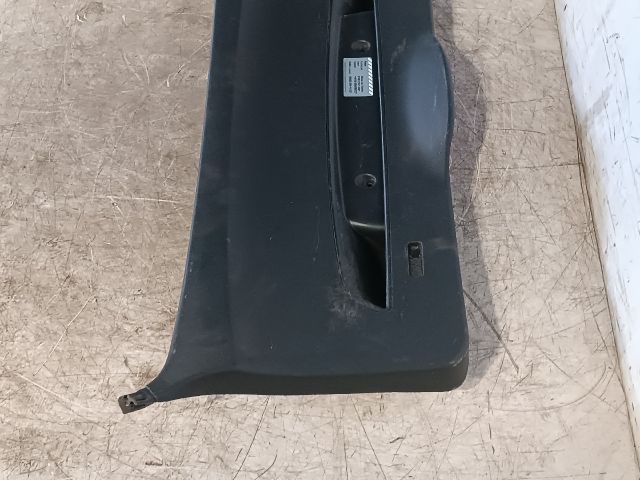 bontott BMW 1 Csomagtérajtó Kárpit