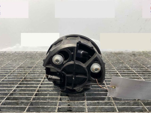 bontott BMW 1 Csomagtérajtó Kilincs