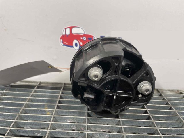 bontott BMW 1 Csomagtérajtó Kilincs