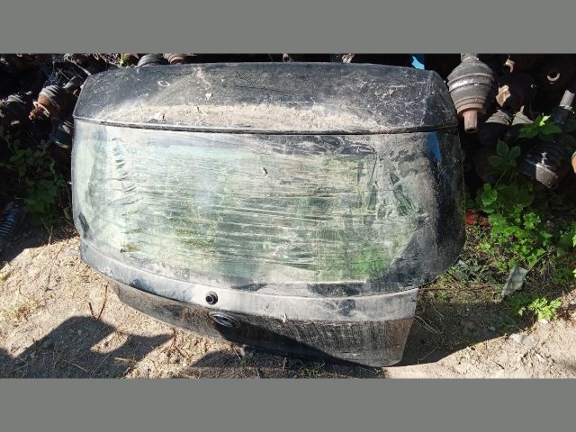 bontott BMW 1 Csomagtérajtó (Részeivel)