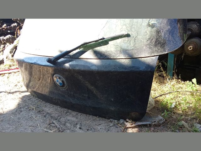 bontott BMW 1 Csomagtérajtó (Részeivel)
