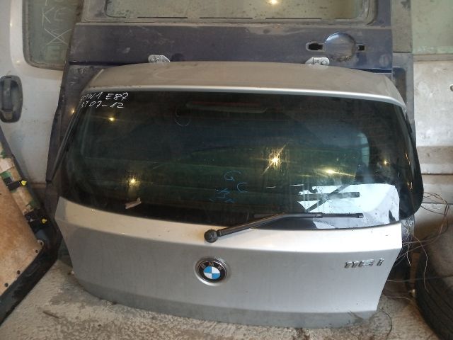 bontott BMW 1 Csomagtérajtó (Üres lemez)