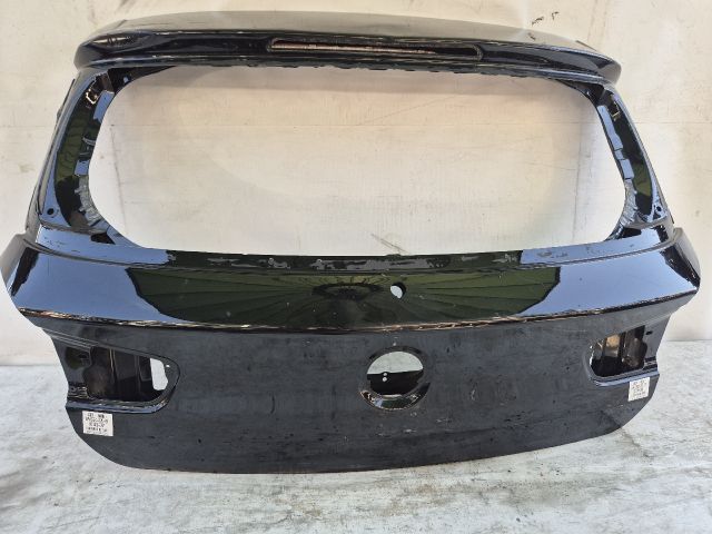 bontott BMW 1 Csomagtérajtó (Üres lemez)