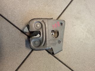 bontott BMW 1 Csomagtérajtó Zárszerkezet