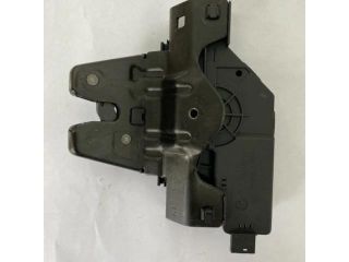 bontott BMW 1 Csomagtérajtó Zárszerkezet