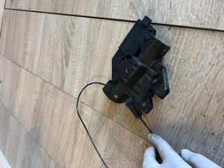 bontott BMW 1 Csomagtérajtó Zárszerkezet