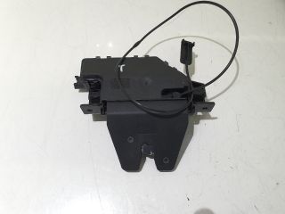 bontott BMW 1 Csomagtérajtó Zárszerkezet