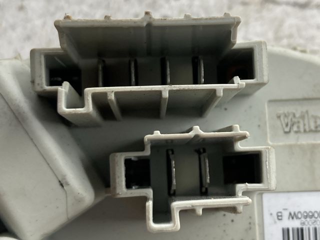 bontott BMW 1 Előtét Ellenállás Fűtőmotor