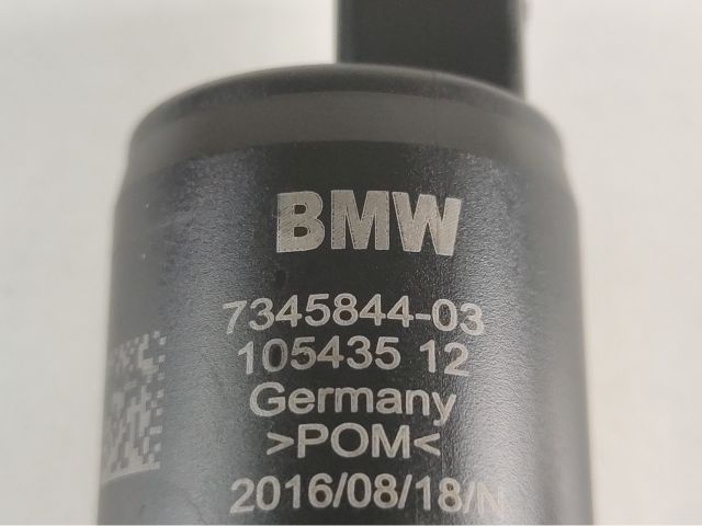 bontott BMW 1 Első Ablakmosó Szivattyú