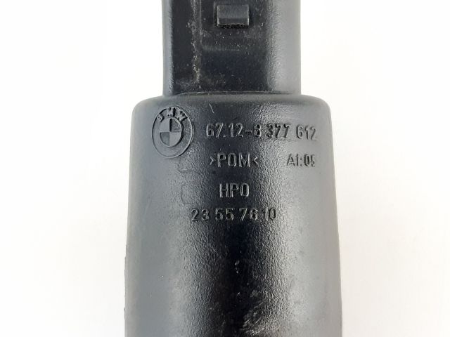 bontott BMW 1 Első Ablakmosó Szivattyú