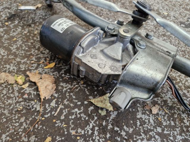 bontott BMW 1 Első Ablaktörlő Szerkezet Motorral