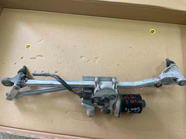 bontott BMW 1 Első Ablaktörlő Szerkezet Motorral