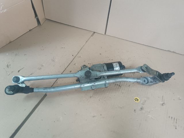 bontott BMW 1 Első Ablaktörlő Szerkezet Motorral