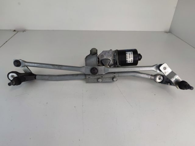 bontott BMW 1 Első Ablaktörlő Szerkezet Motorral