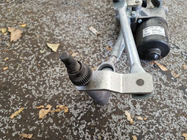 bontott BMW 1 Első Ablaktörlő Szerkezet Motorral