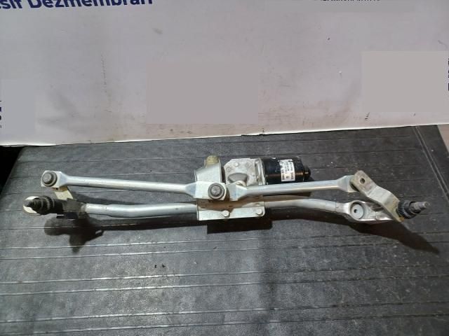 bontott BMW 1 Első Ablaktörlő Szerkezet