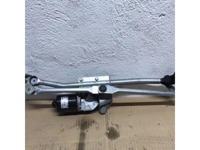 bontott BMW 1 Első Ablaktörlő Szerkezet