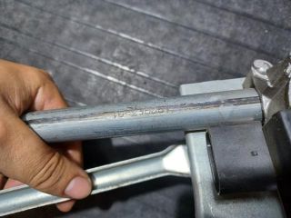 bontott BMW 1 Első Ablaktörlő Szerkezet