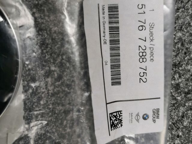 bontott BMW 1 Első Embléma