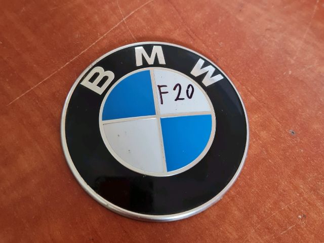 bontott BMW 1 Első Embléma