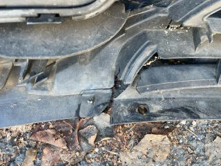 bontott BMW 1 Első Lökhárító (Részeivel)