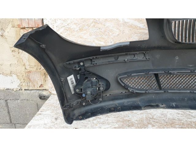 bontott BMW 1 Első Lökhárító (Részeivel)