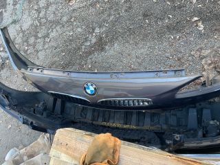 bontott BMW 1 Első Lökhárító (Részeivel)